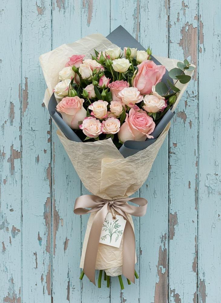 Букет цветов из: Розы в Калаче