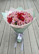 Букет цветов из:  Альстромерии в Калаче