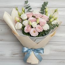 Букет цветов из:  Лизиантусы в Калаче