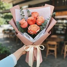 Букет цветов из:  Розы в Калаче