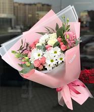 Букет цветов из:  Розы, Лизиантусы и Хризантемы в Калаче