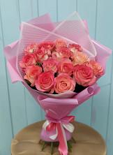 Букет 15 Розовых роз Равель в Калаче
