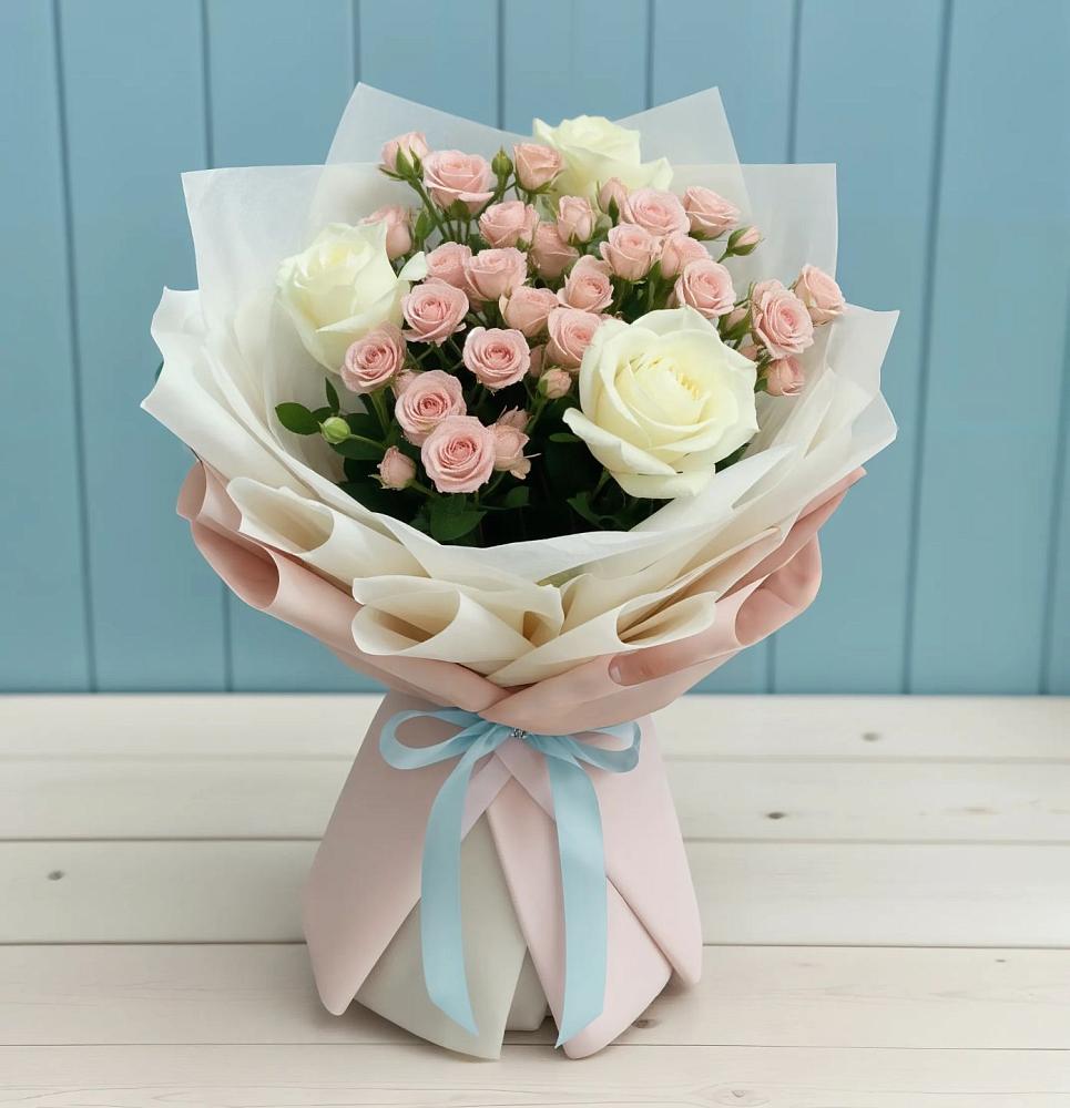 Букет цветов из: Розы в Калаче