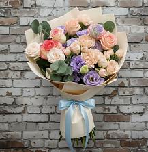 Букет цветов из:  Розы, Лизиантусы и Гвоздики в Калаче